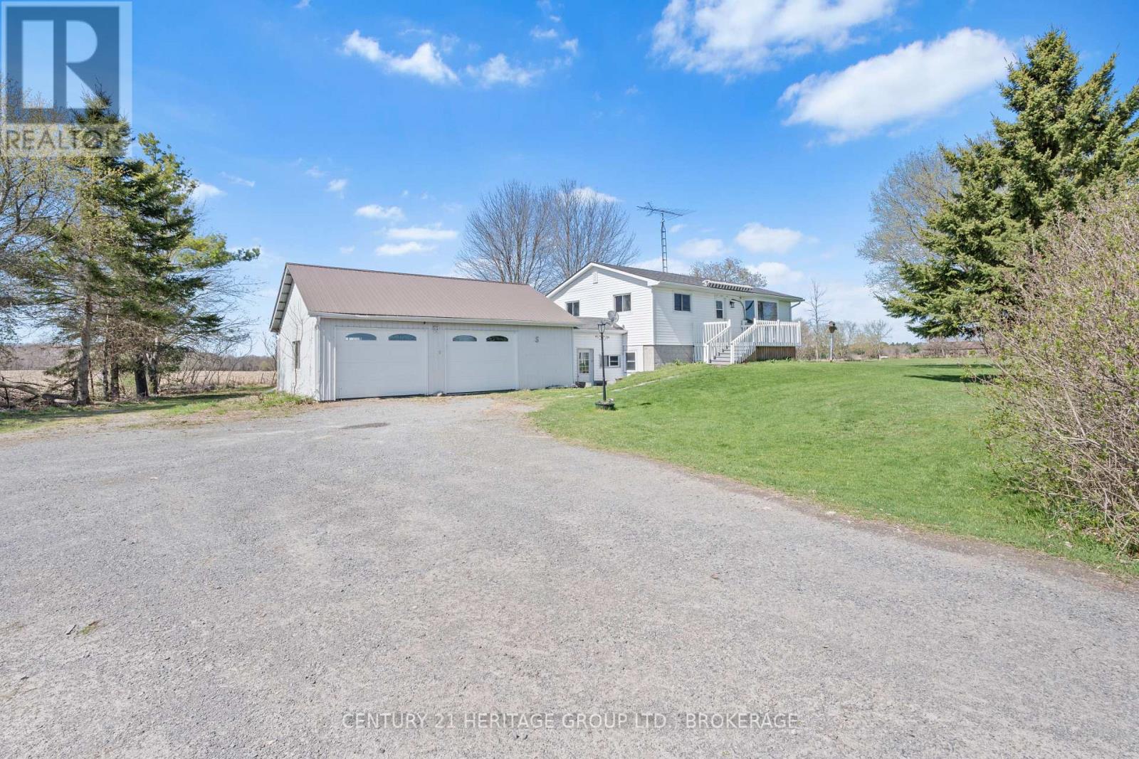 2750 15 Highway, Rideau Lakes, Ontario  K0G 1E0 - Photo 43 - X12136582