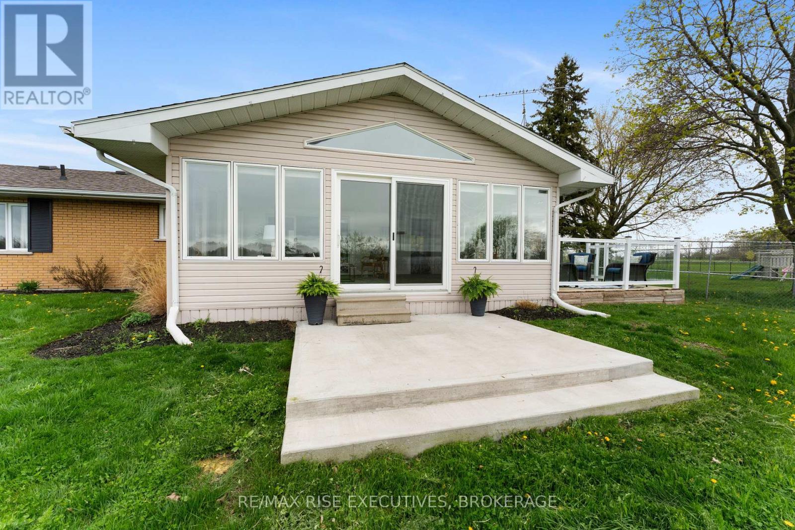 25 Aragon Road, Kingston, Ontario  K0H 1S0 - Photo 34 - X12137058