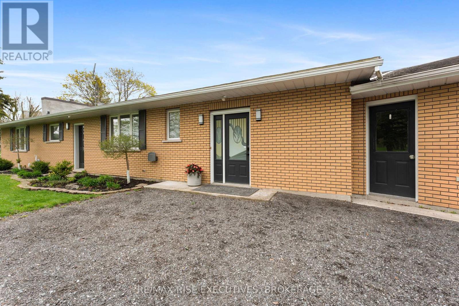 25 Aragon Road, Kingston, Ontario  K0H 1S0 - Photo 6 - X12137058