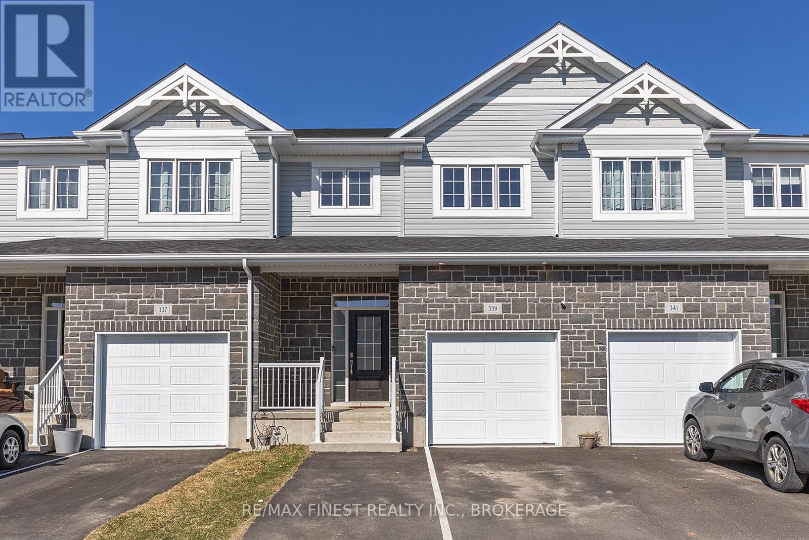 339 BUCKTHORN DRIVE, Kingston, Ontario