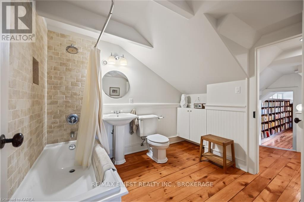 187 Simmons Road, Loyalist, Ontario  K0H 2H0 - Photo 47 - X12137506