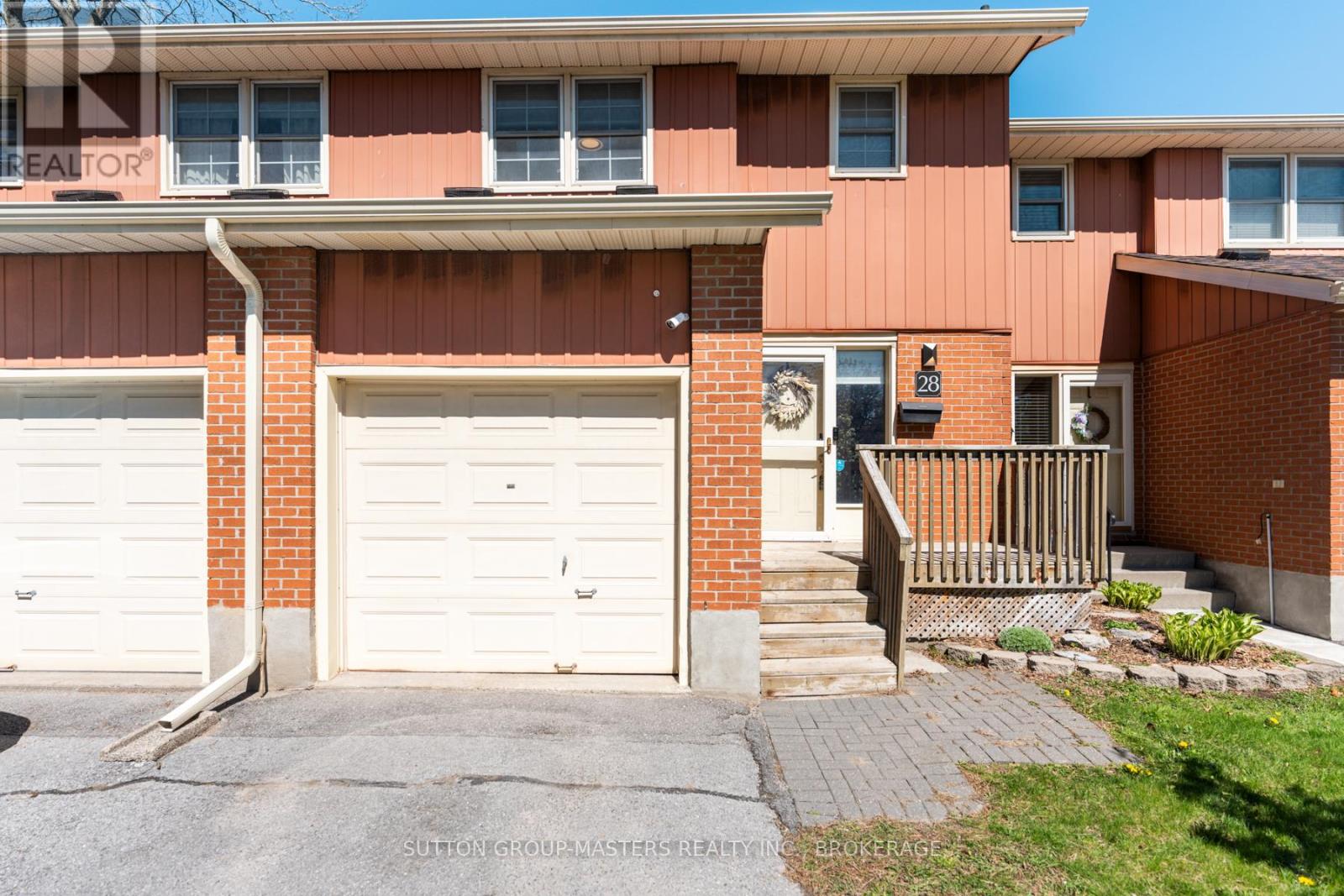28 - 19 Macpherson Avenue W, Kingston, Ontario  K7M 6W4 - Photo 2 - X12138210