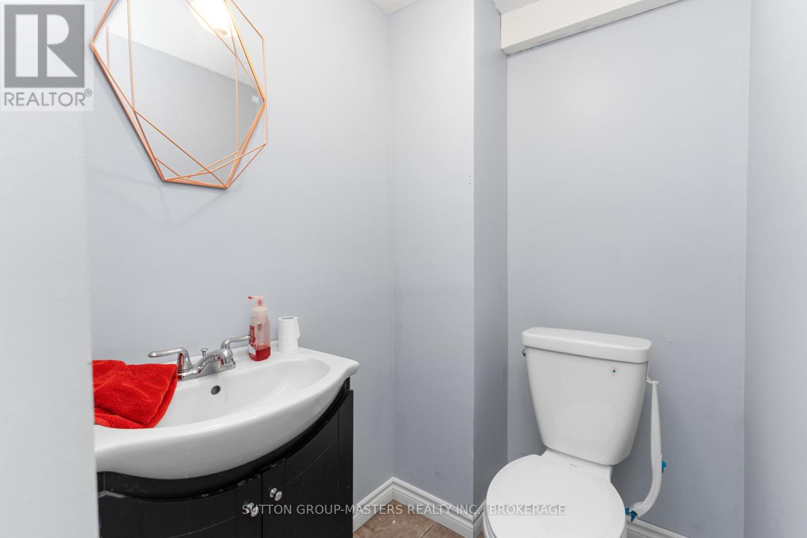 28 - 19 Macpherson Avenue W, Kingston, Ontario  K7M 6W4 - Photo 30 - X12138210