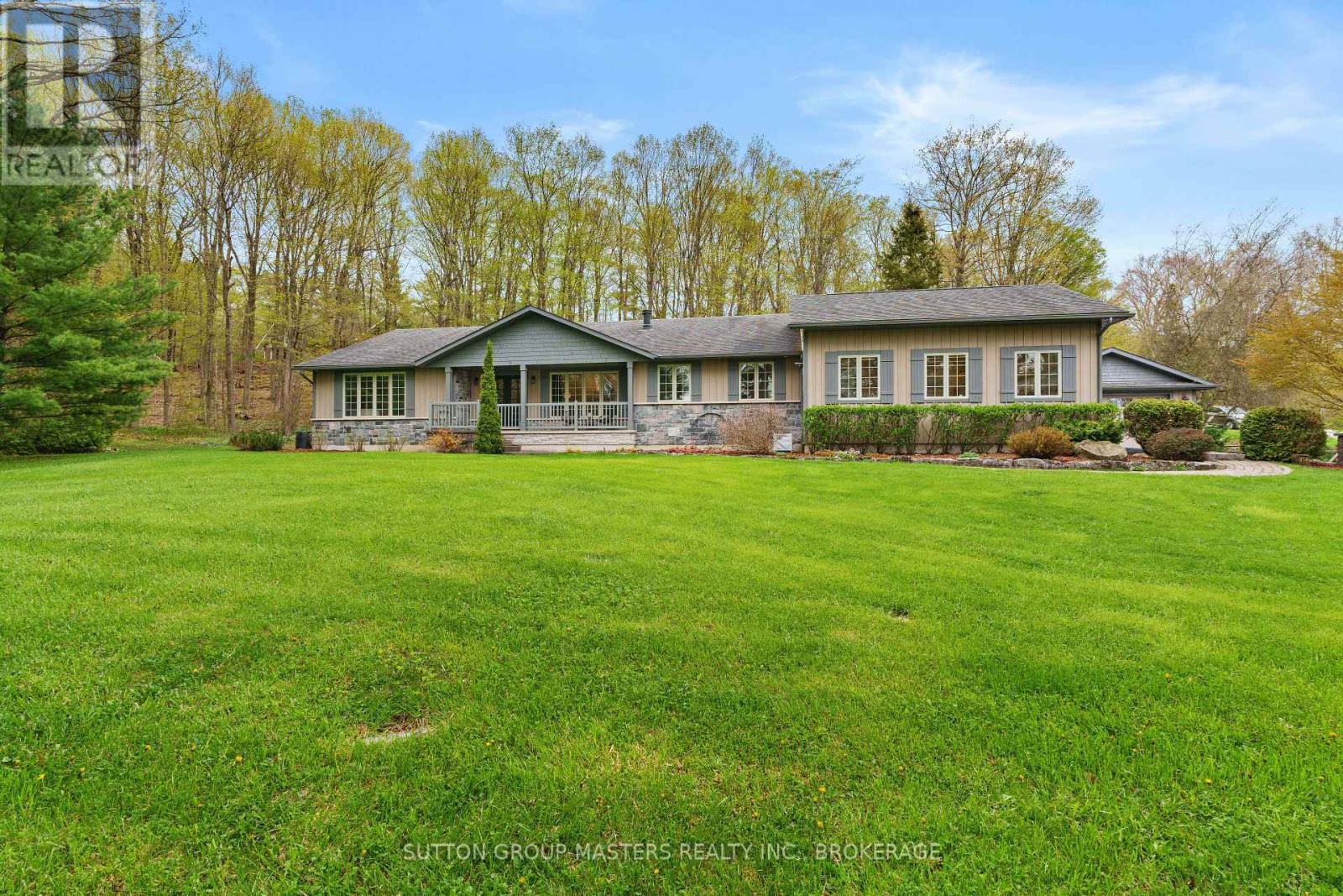 2280 Highland Heights Drive, Kingston, Ontario  K0H 1S0 - Photo 1 - X12138408