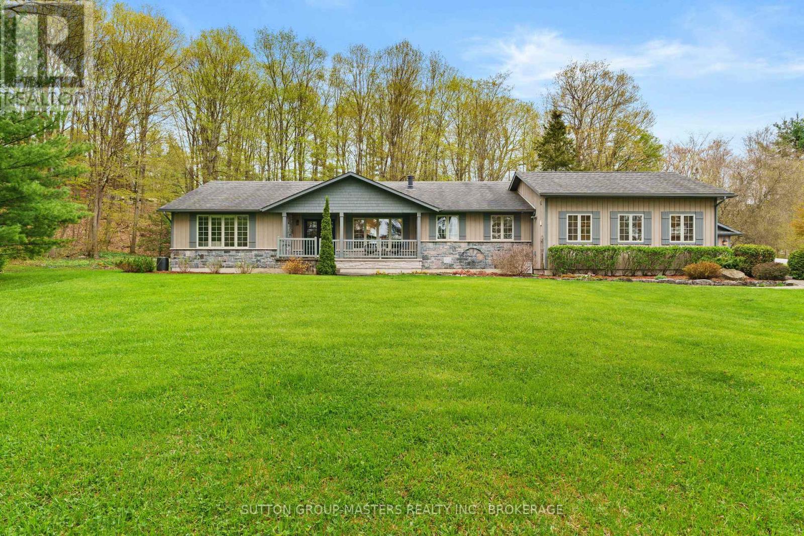 2280 Highland Heights Drive, Kingston, Ontario  K0H 1S0 - Photo 2 - X12138408