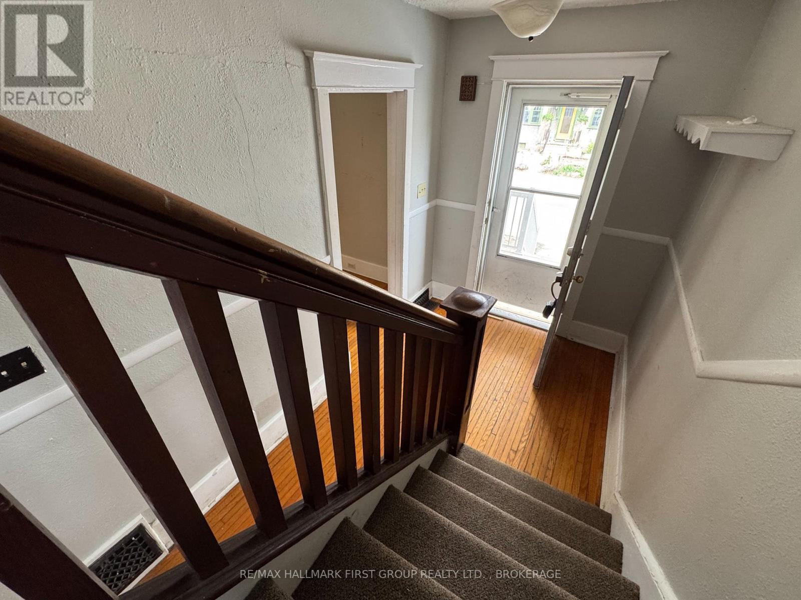516 Victoria Street, Kingston, Ontario  K7L 4A1 - Photo 15 - X12138519
