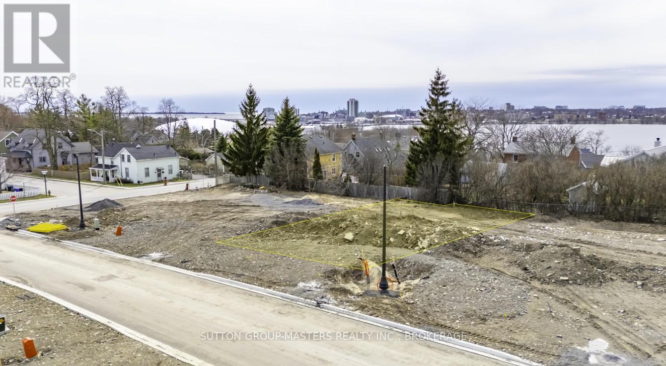 218 Old Kiln Crescent, Kingston, Ontario  K7K 0L7 - Photo 1 - X12140824