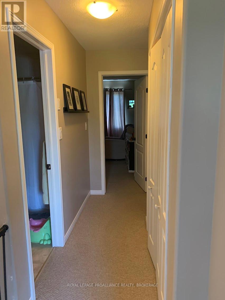 1576 Crimson Crescent, Kingston, Ontario  K7P 0J3 - Photo 6 - X12141113
