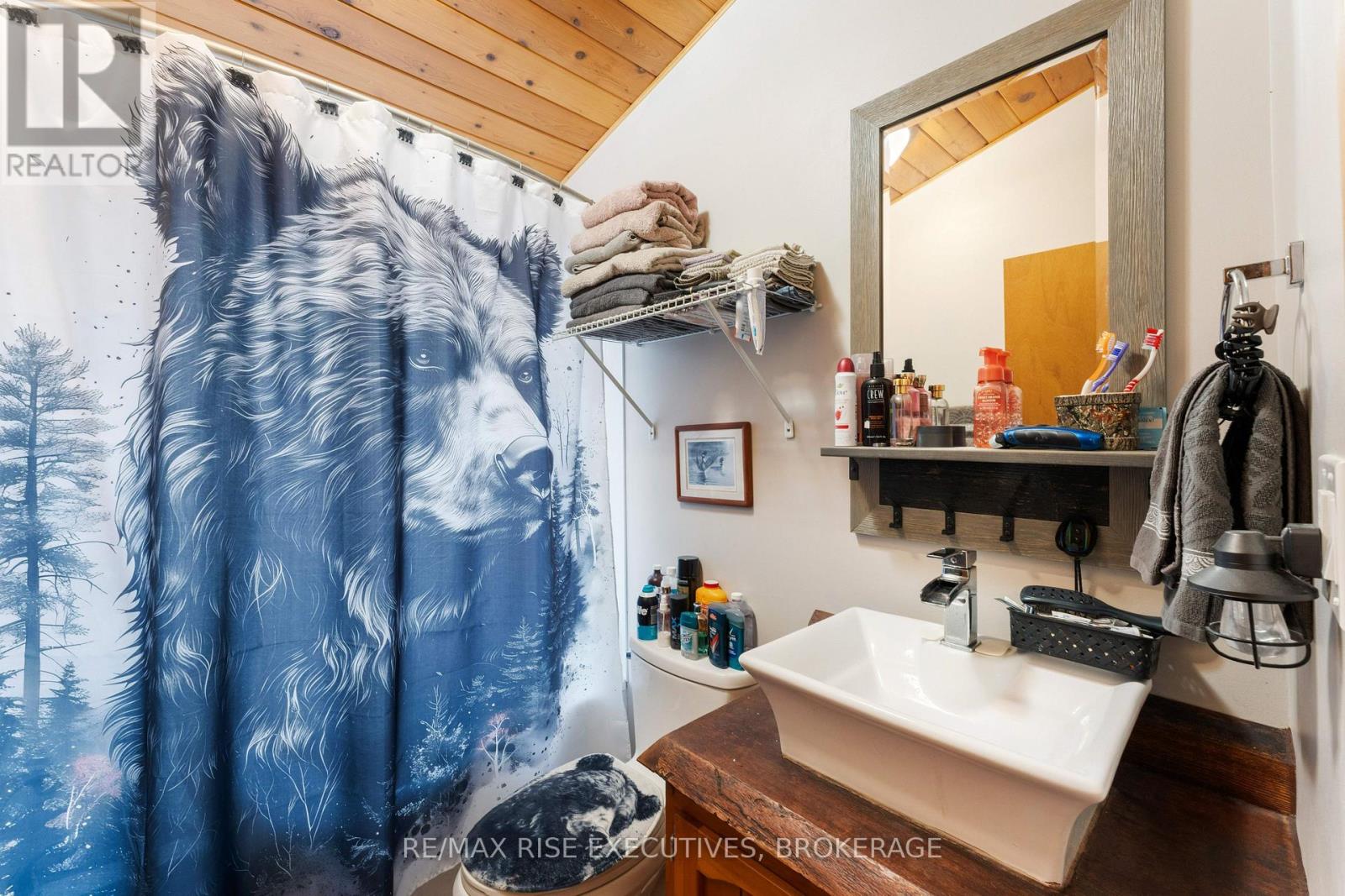 7275 Road 506, North Frontenac, Ontario  K0H 2M0 - Photo 21 - X12141246