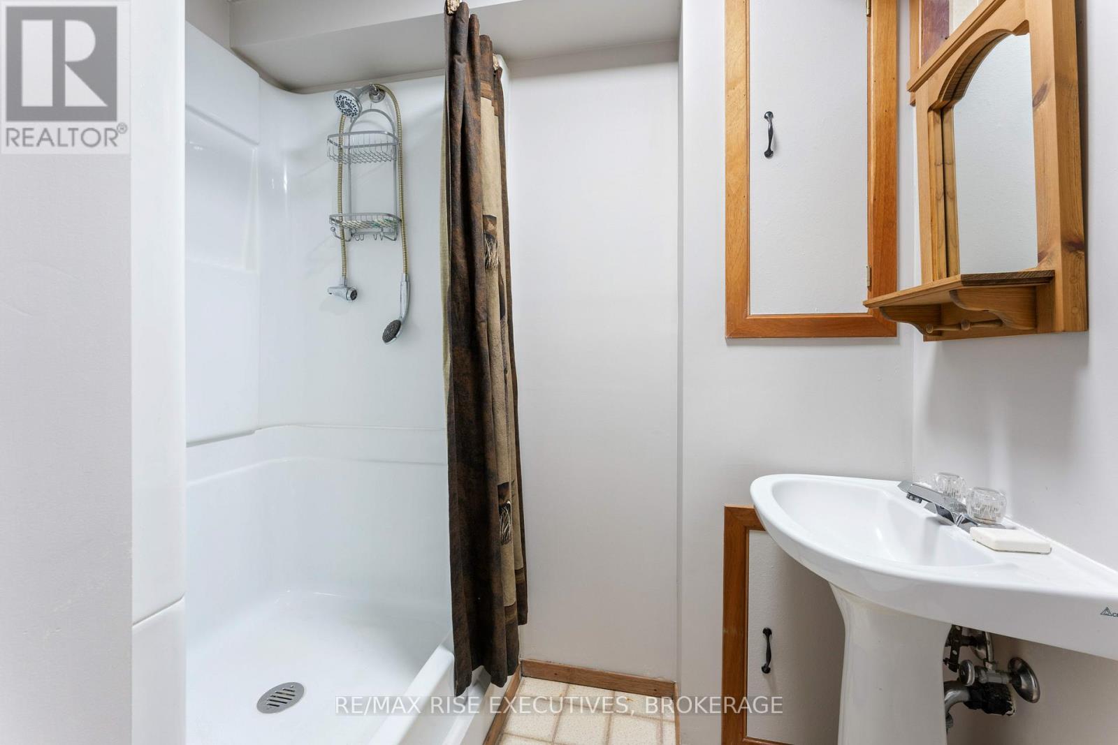 7275 Road 506, North Frontenac, Ontario  K0H 2M0 - Photo 29 - X12141246