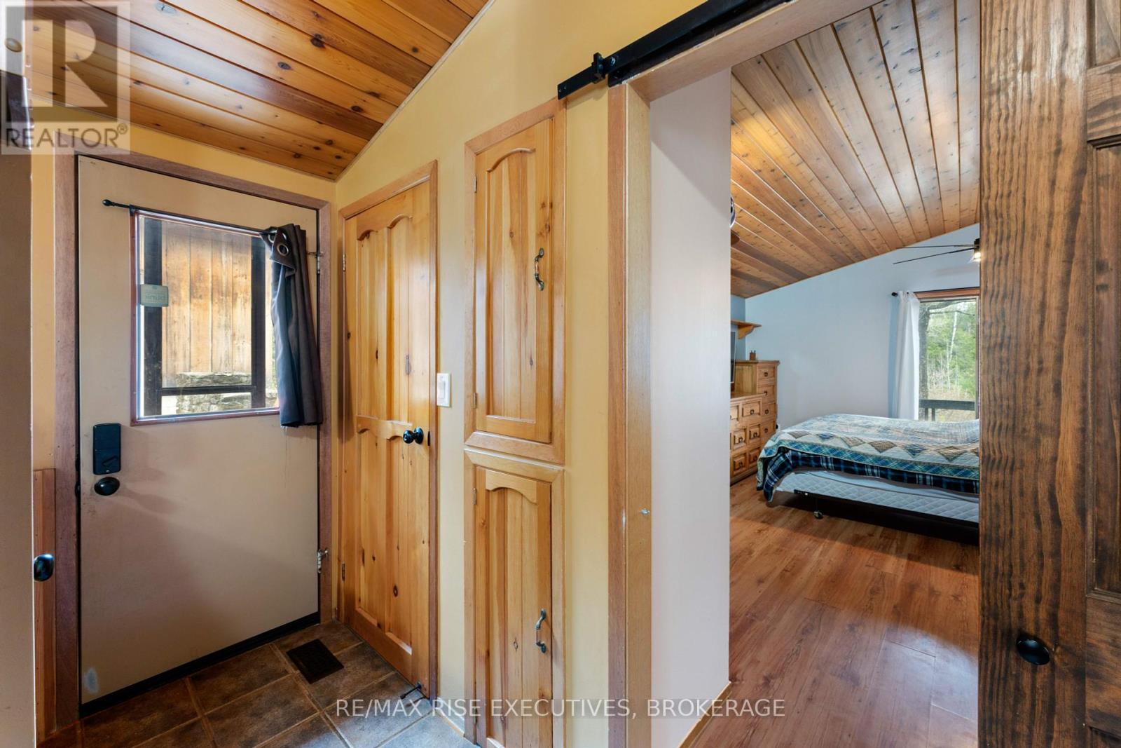 7275 Road 506, North Frontenac, Ontario  K0H 2M0 - Photo 7 - X12141246