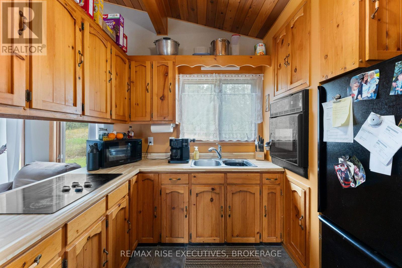 7275 Road 506, North Frontenac, Ontario  K0H 2M0 - Photo 9 - X12141246
