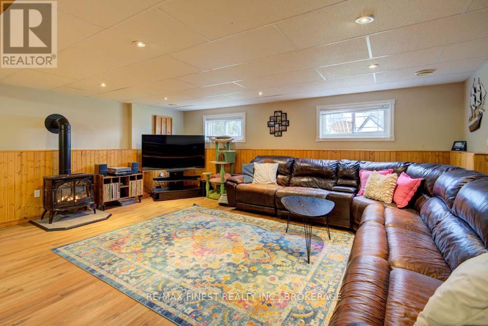 1 Heritage Drive, Loyalist, Ontario  K0H 1G0 - Photo 23 - X12141563