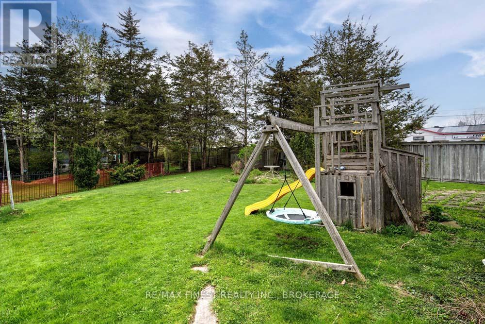 1 Heritage Drive, Loyalist, Ontario  K0H 1G0 - Photo 32 - X12141563