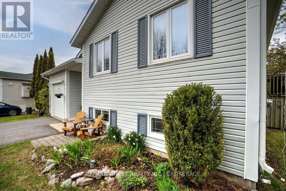 1 Heritage Drive, Loyalist, Ontario  K0H 1G0 - Photo 40 - X12141563