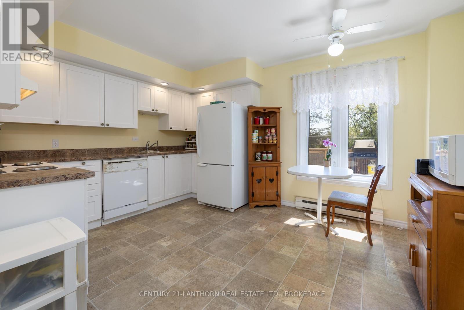 1066 County Road #9 Road, Greater Napanee, Ontario  K7R 0E4 - Photo 21 - X12141767