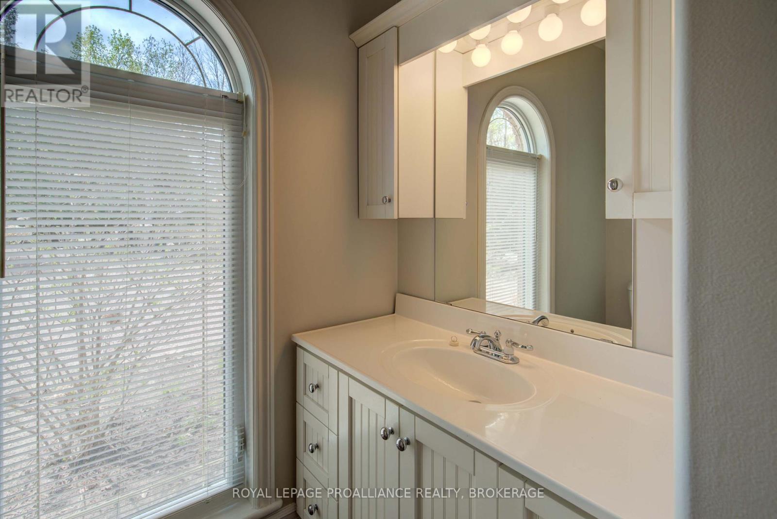 1133 Sassy Tree Lane, Frontenac, Ontario  K0H 1W0 - Photo 21 - X12142184