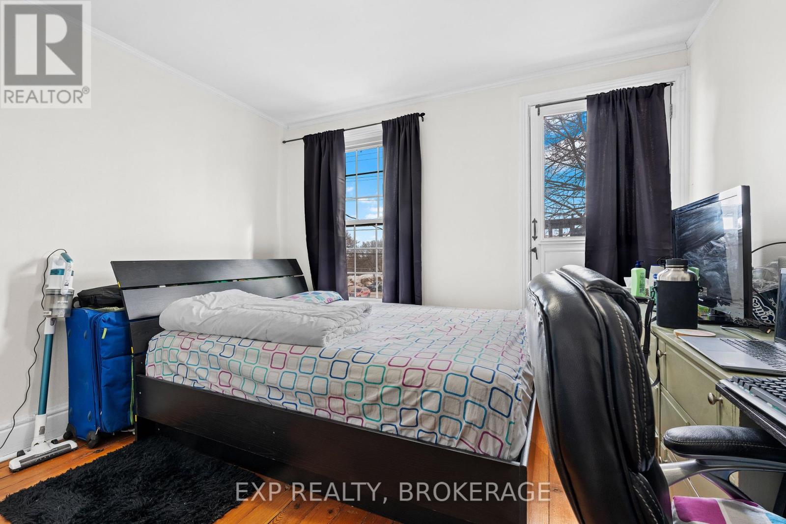 212 Rideau Street, Kingston, Ontario  K7K 3A4 - Photo 17 - X12143463