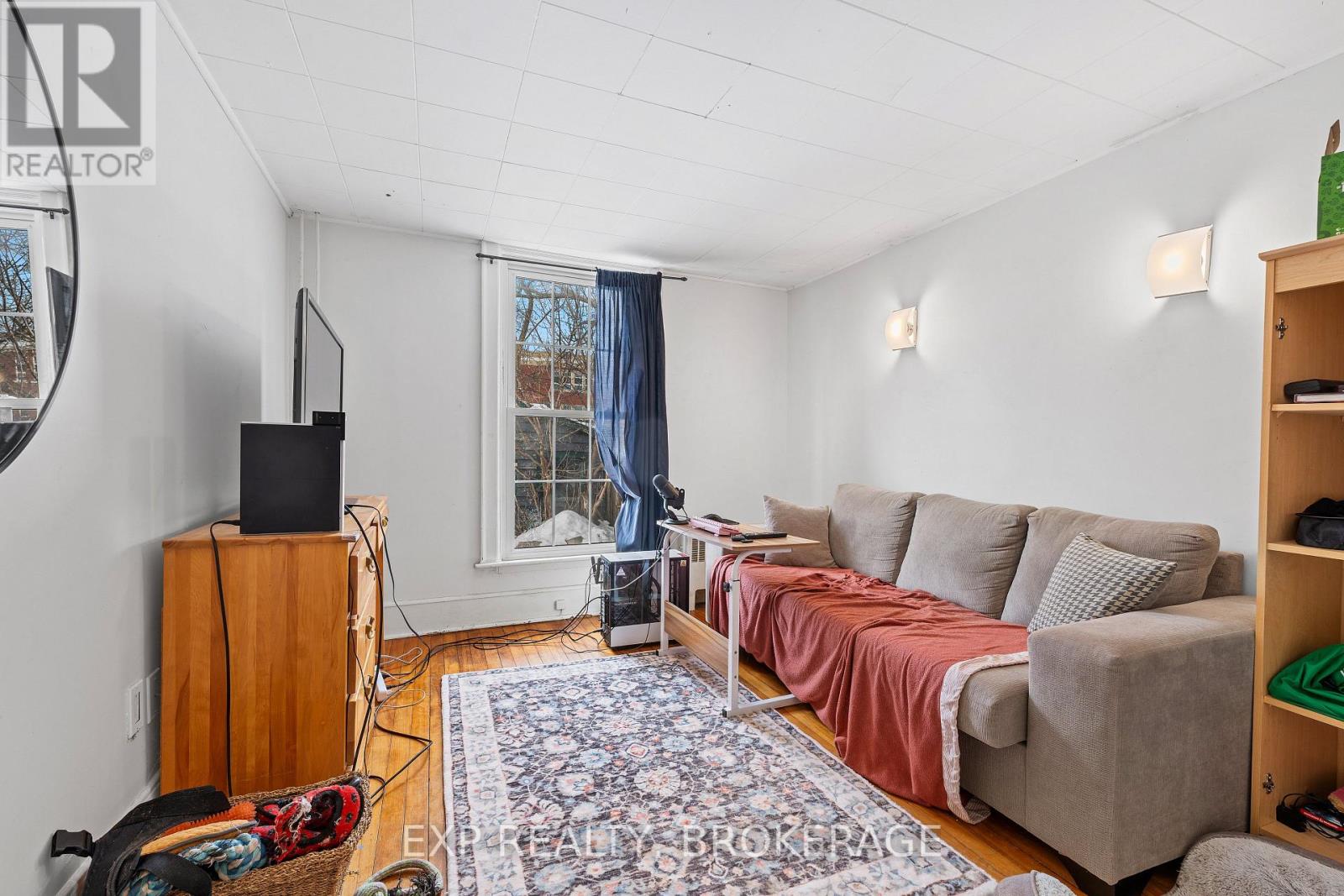 212 Rideau Street, Kingston, Ontario  K7K 3A4 - Photo 23 - X12143463
