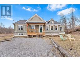 202 SKOOTAMATTA LANE, Tweed, Ontario