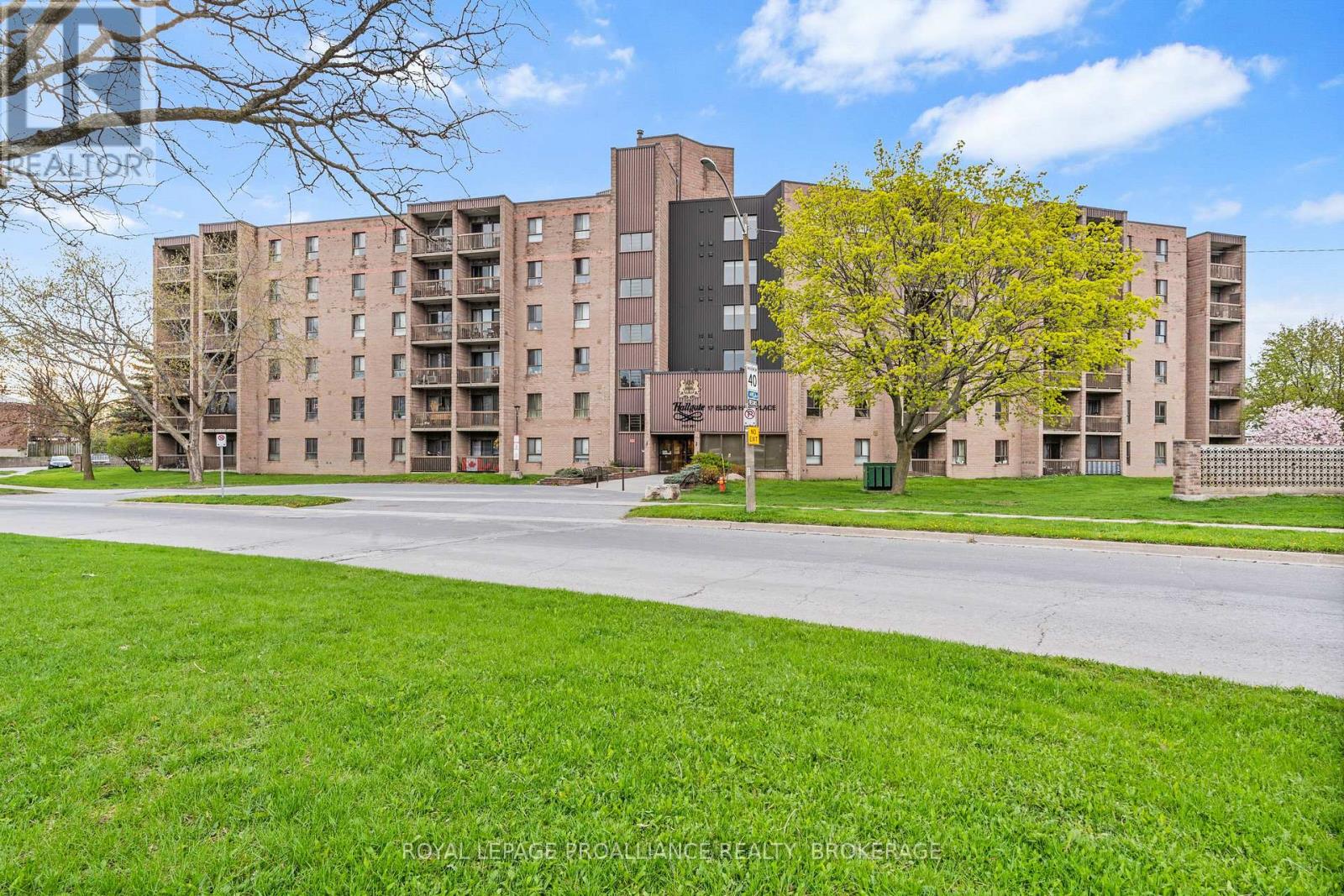 314 - 17 ELDON HALL PLACE, Kingston, Ontario
