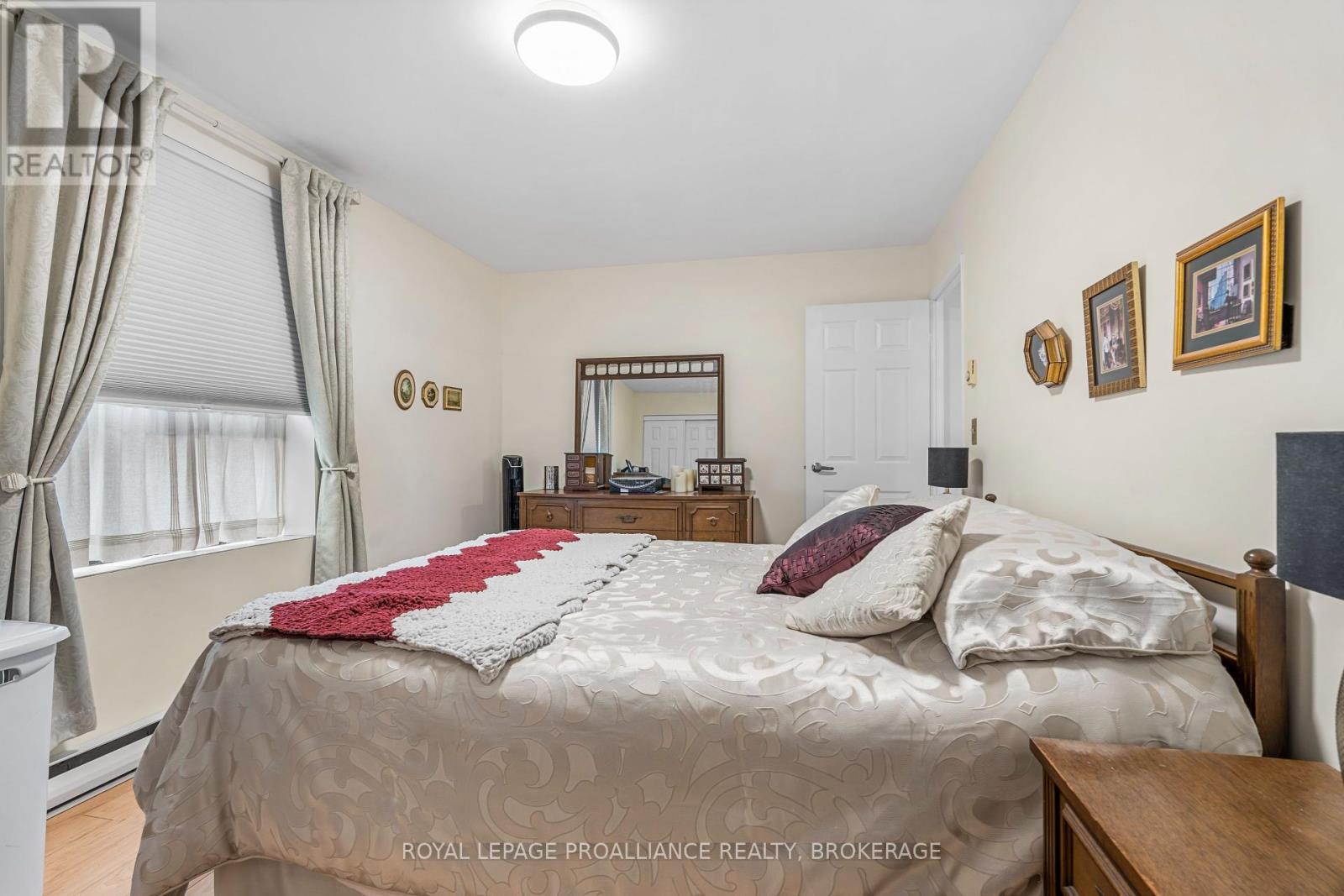 314 - 17 Eldon Hall Place, Kingston, Ontario  K7M 7H5 - Photo 17 - X12143804