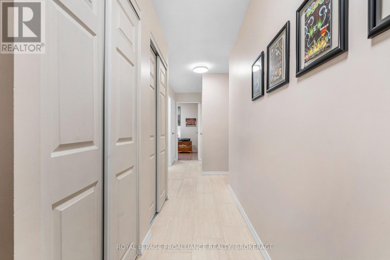 314 - 17 Eldon Hall Place, Kingston, Ontario  K7M 7H5 - Photo 6 - X12143804