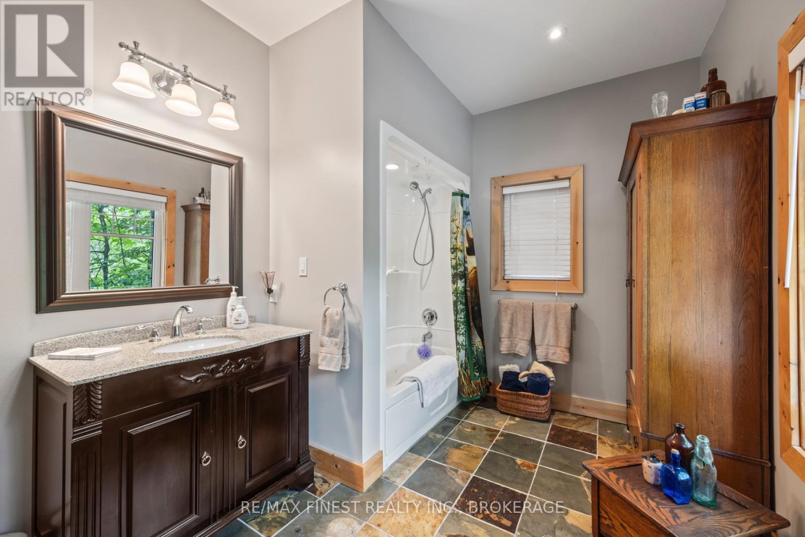 441b Maccomish Lane, Frontenac, Ontario  K0H 2L0 - Photo 24 - X12143867