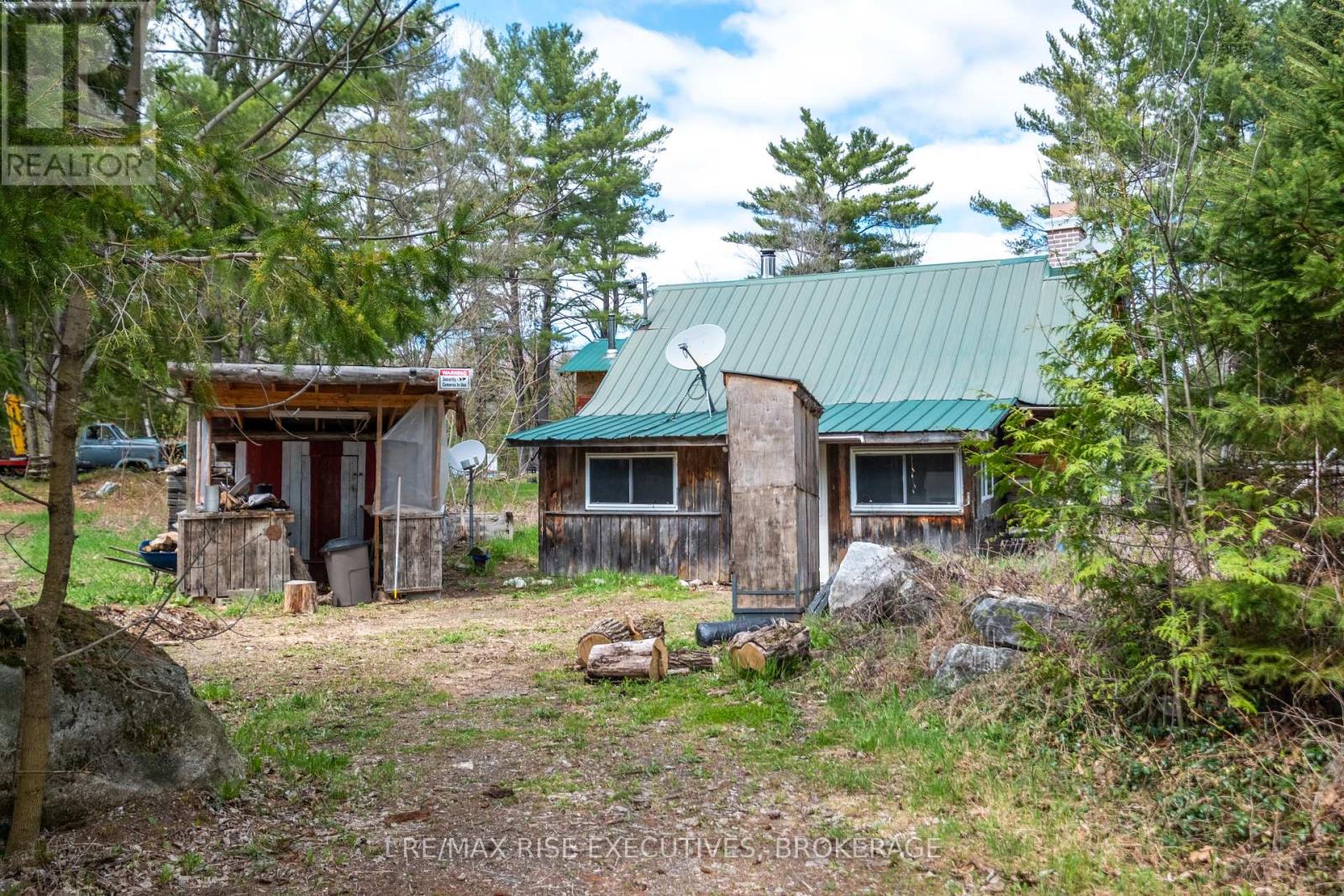 884 Darling Concession 7 Road, Lanark Highlands, Ontario  K0G 1K0 - Photo 14 - X12147019