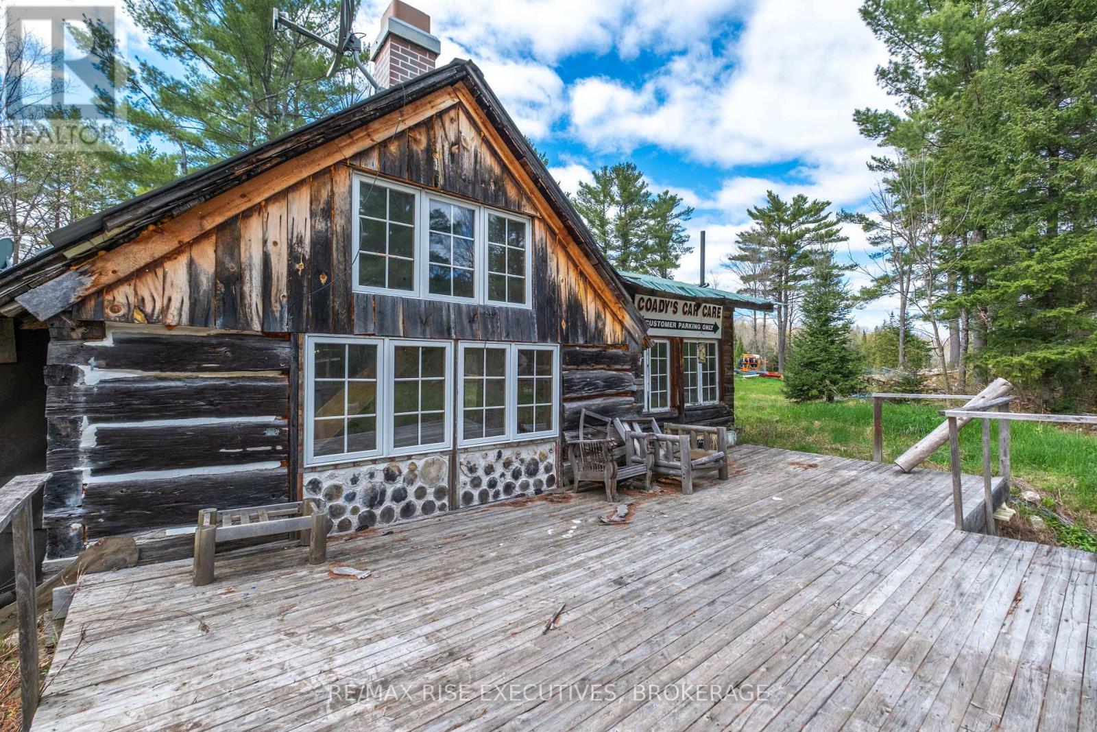 884 Darling Concession 7 Road, Lanark Highlands, Ontario  K0G 1K0 - Photo 16 - X12147019