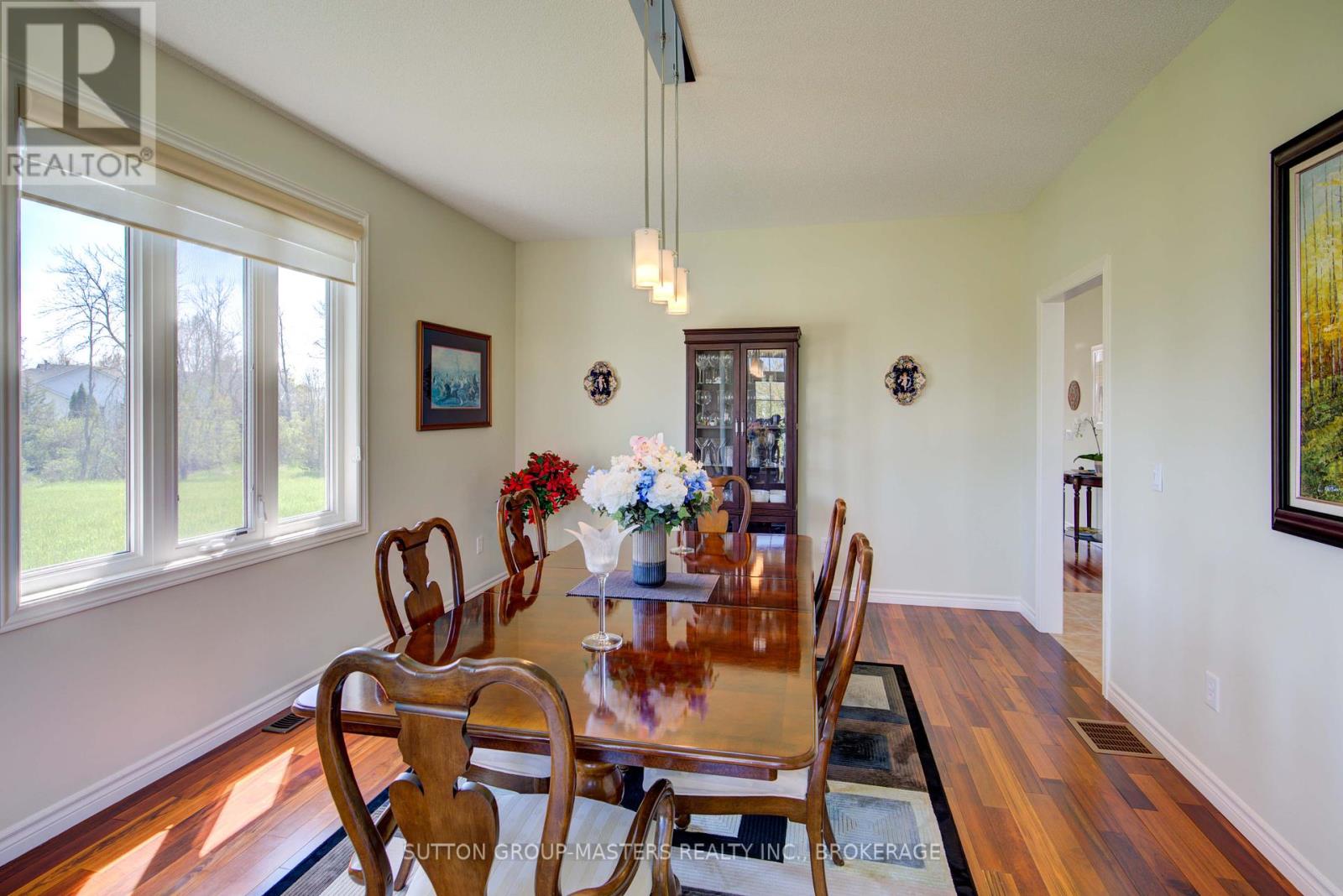 24 Country Club Drive, Loyalist, Ontario  K0H 1G0 - Photo 9 - X12147895