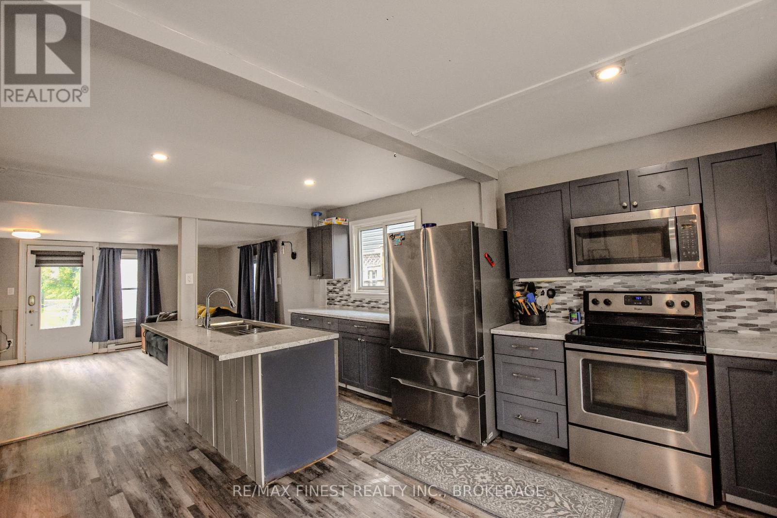 165 Phillips Street, Kingston, Ontario  K7M 2Z9 - Photo 15 - X12147905