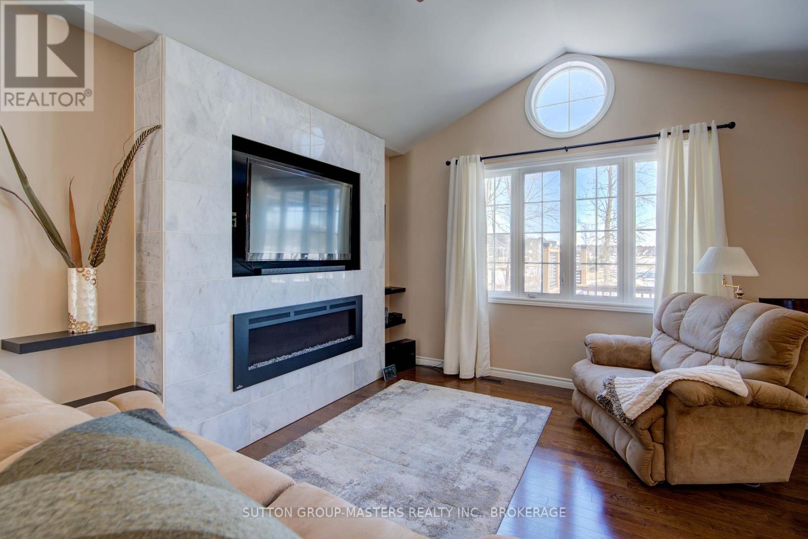 131 Country Club Drive, Loyalist, Ontario  K0H 1G0 - Photo 15 - X12148555