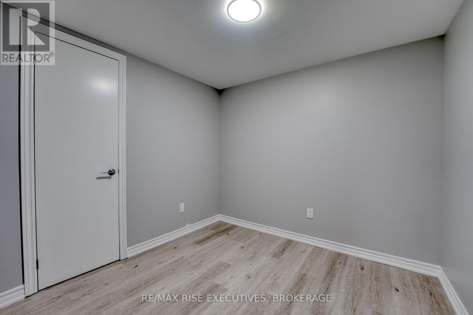 2 - 151 Dauphin Avenue, Kingston, Ontario  K7K 6W3 - Photo 11 - X12148677