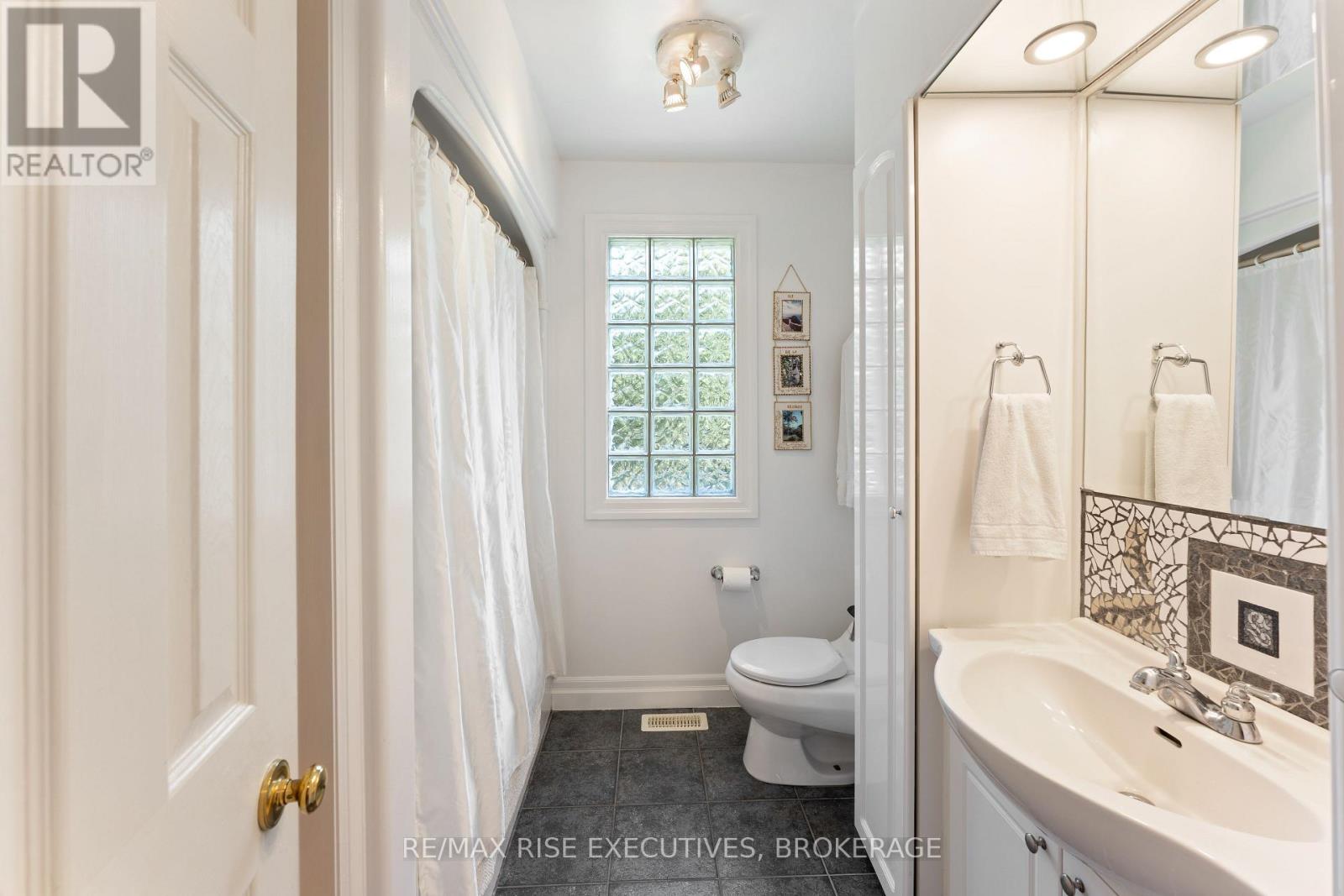 5209 Highway 15, Kingston, Ontario  K0H 2N0 - Photo 24 - X12149750