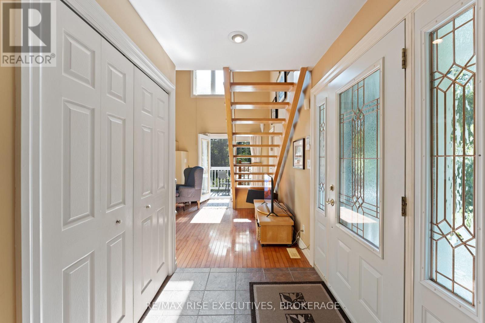 5209 Highway 15, Kingston, Ontario  K0H 2N0 - Photo 4 - X12149750