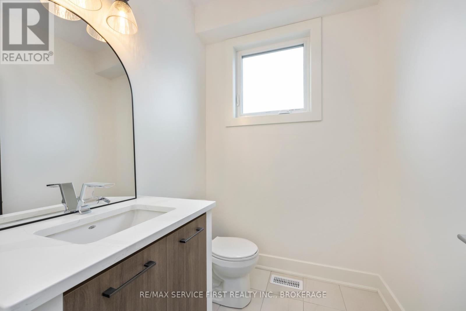 1700 Monica Drive, Kingston, Ontario  K7P 0T1 - Photo 9 - X12149839