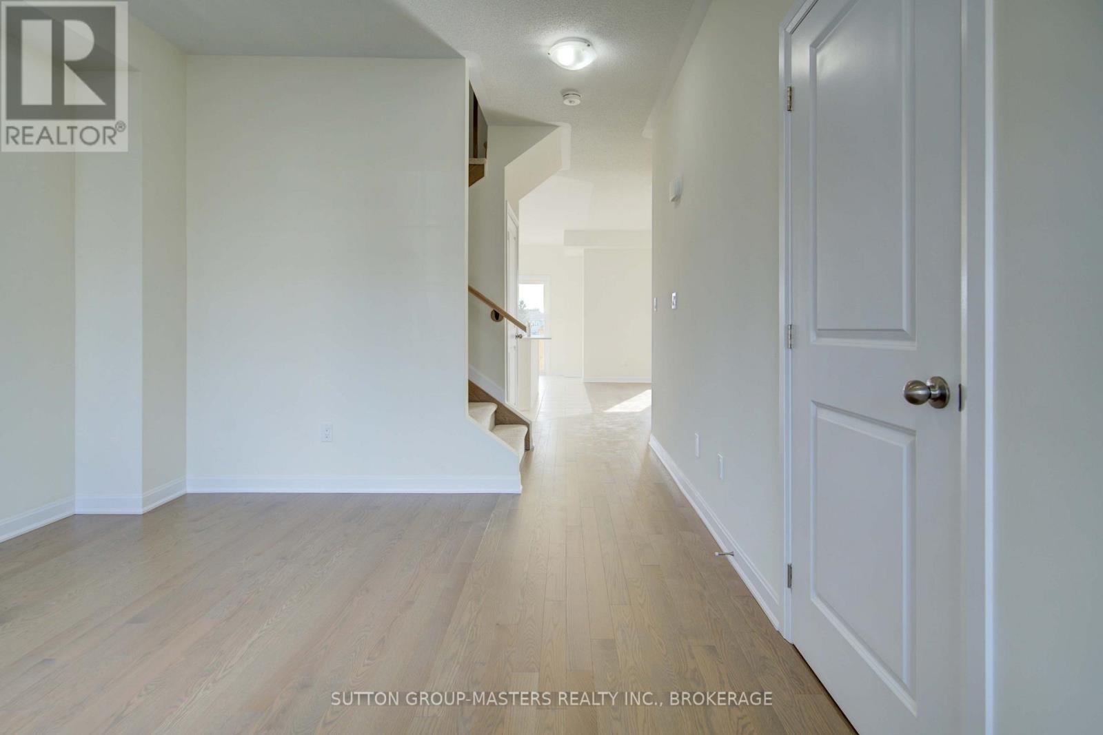 54 Golf Links Drive, Loyalist, Ontario  K0H 1G0 - Photo 10 - X12150114