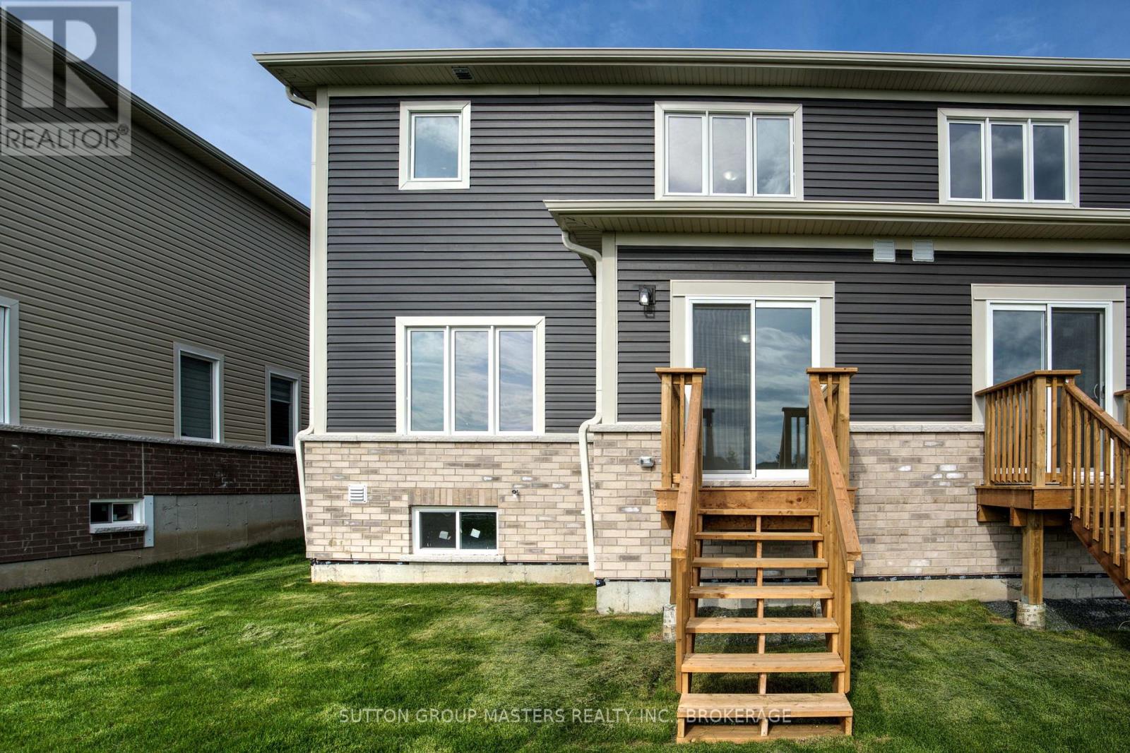 54 Golf Links Drive, Loyalist, Ontario  K0H 1G0 - Photo 17 - X12150114
