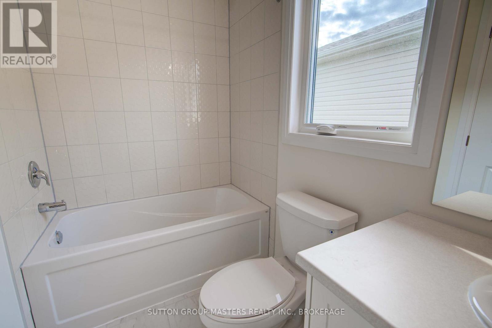 54 Golf Links Drive, Loyalist, Ontario  K0H 1G0 - Photo 29 - X12150114