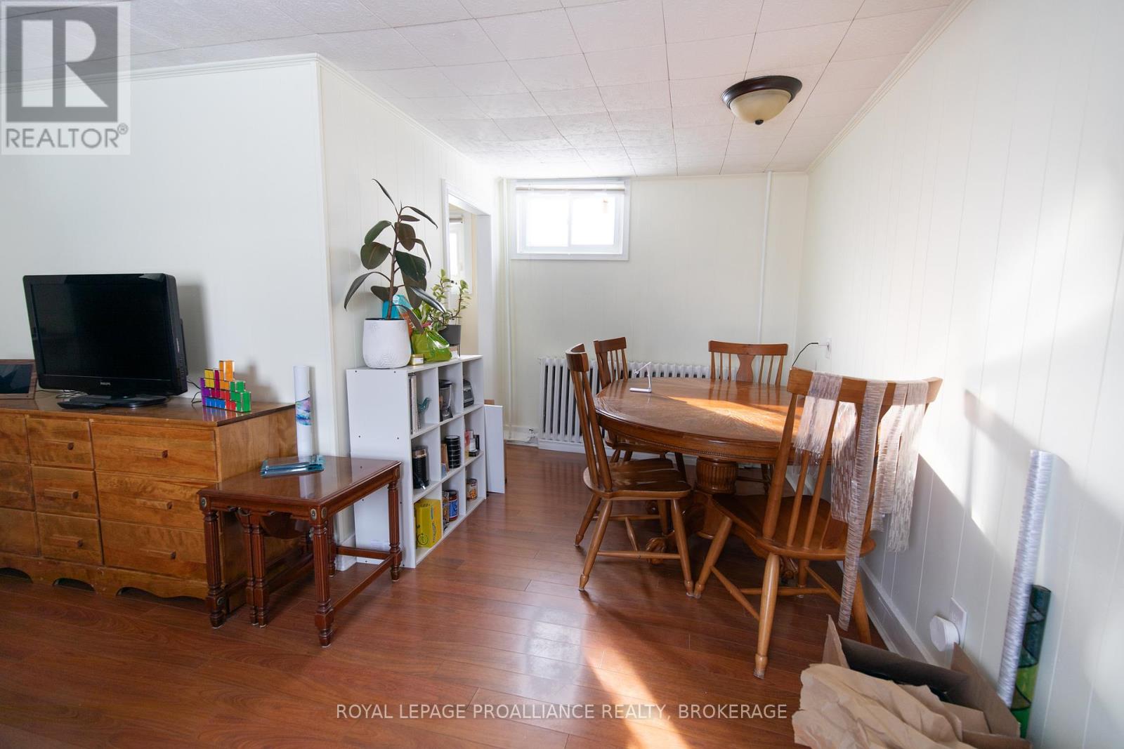 512-514 Macdonnell Street, Kingston, Ontario  K7K 4W7 - Photo 3 - X12151599