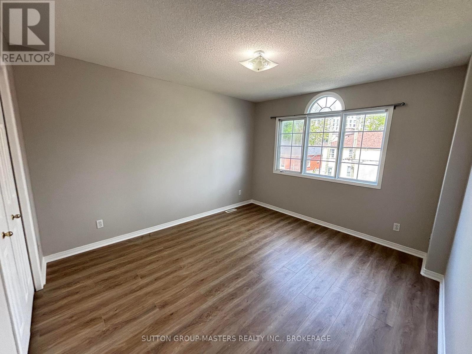 160 Nelson Street, Kingston, Ontario  K7L 3X1 - Photo 8 - X12152990