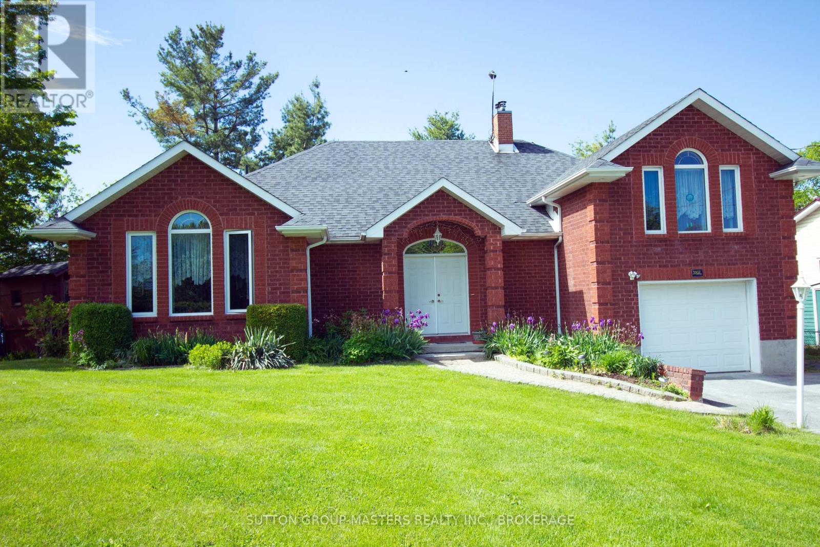 4907 ALEX MCLEAN LANE N, Frontenac, Ontario