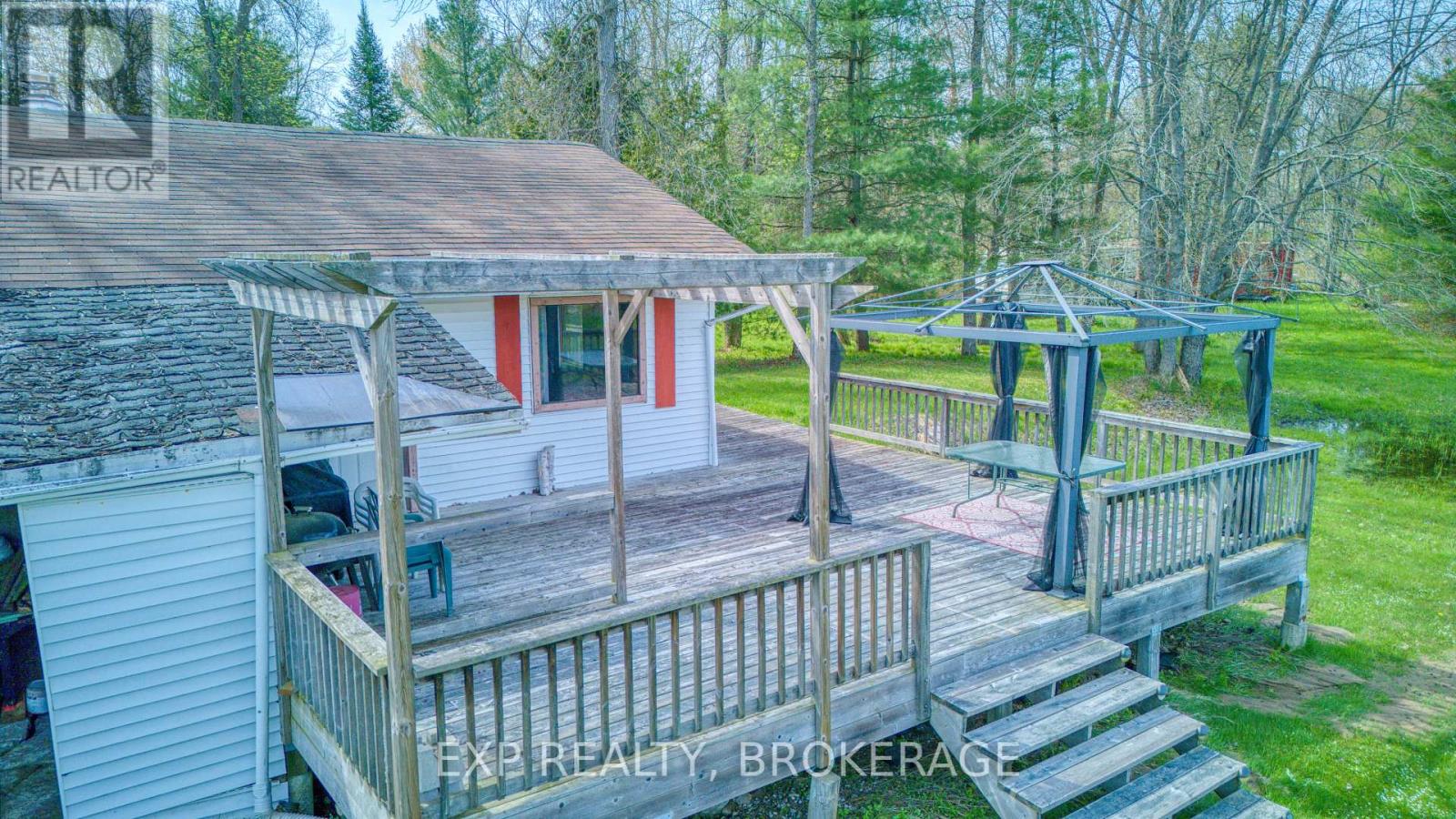 1013 Turner Way, Central Frontenac, Ontario  K0H 1B0 - Photo 28 - X12153785