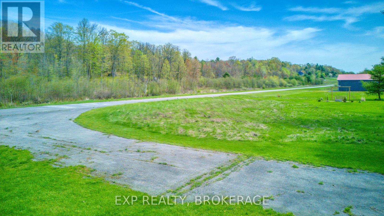 1013 Turner Way, Central Frontenac, Ontario  K0H 1B0 - Photo 29 - X12153785