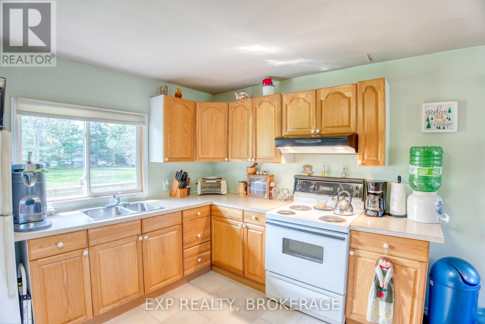 1013 Turner Way, Central Frontenac, Ontario  K0H 1B0 - Photo 7 - X12153785