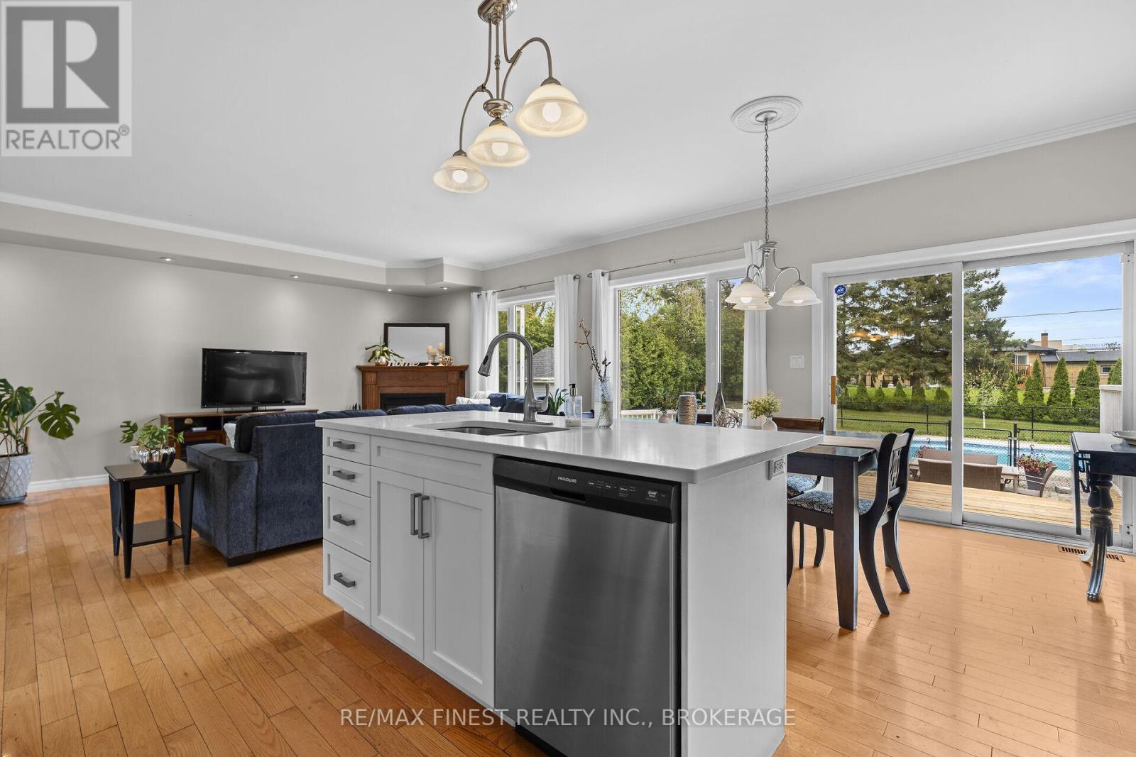19 Dalgleish Avenue, Kingston, Ontario  K7L 5H6 - Photo 15 - X12154356