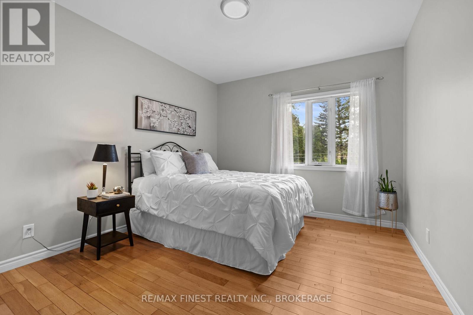 19 Dalgleish Avenue, Kingston, Ontario  K7L 5H6 - Photo 27 - X12154356