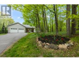 3895 STONE POINT DRIVE, Frontenac, Ontario