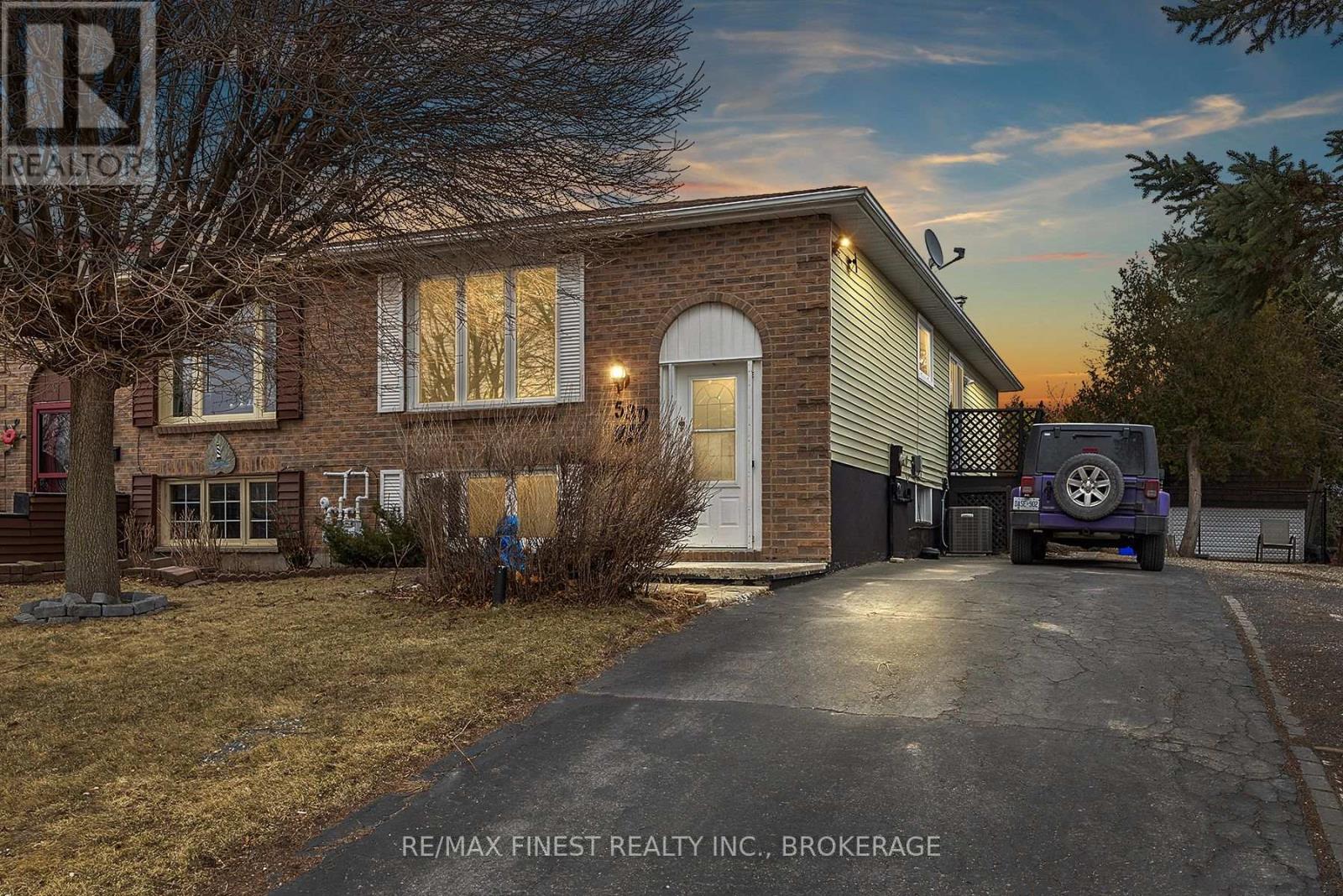2 - 580 Gavin Court, Kingston, Ontario  K7M 8B6 - Photo 2 - X12154813